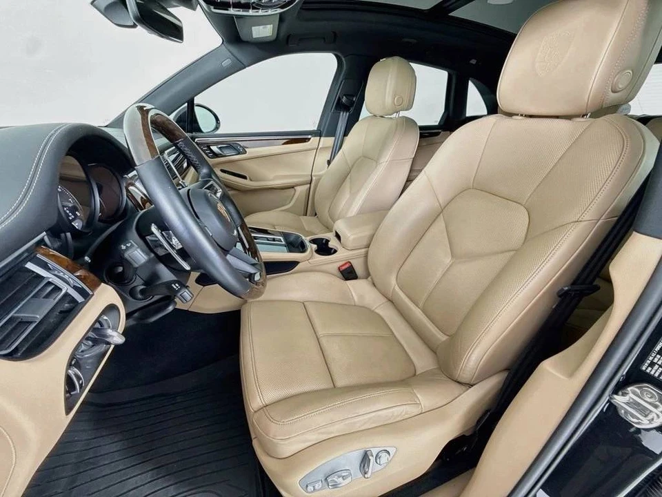 2023 Porsche Macan GTS - Image 5 of 5
