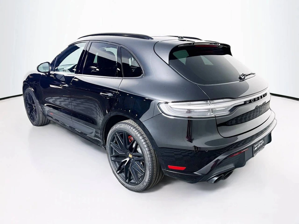 2023 Porsche Macan GTS - Image 3 of 5