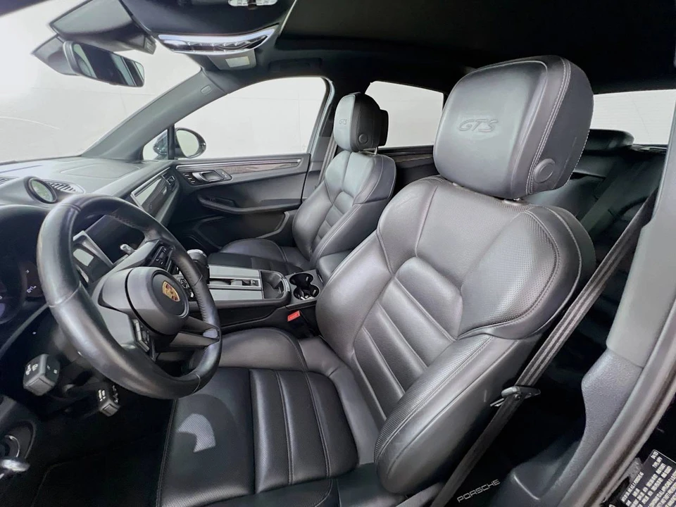 2023 Porsche Macan GTS - Image 5 of 5