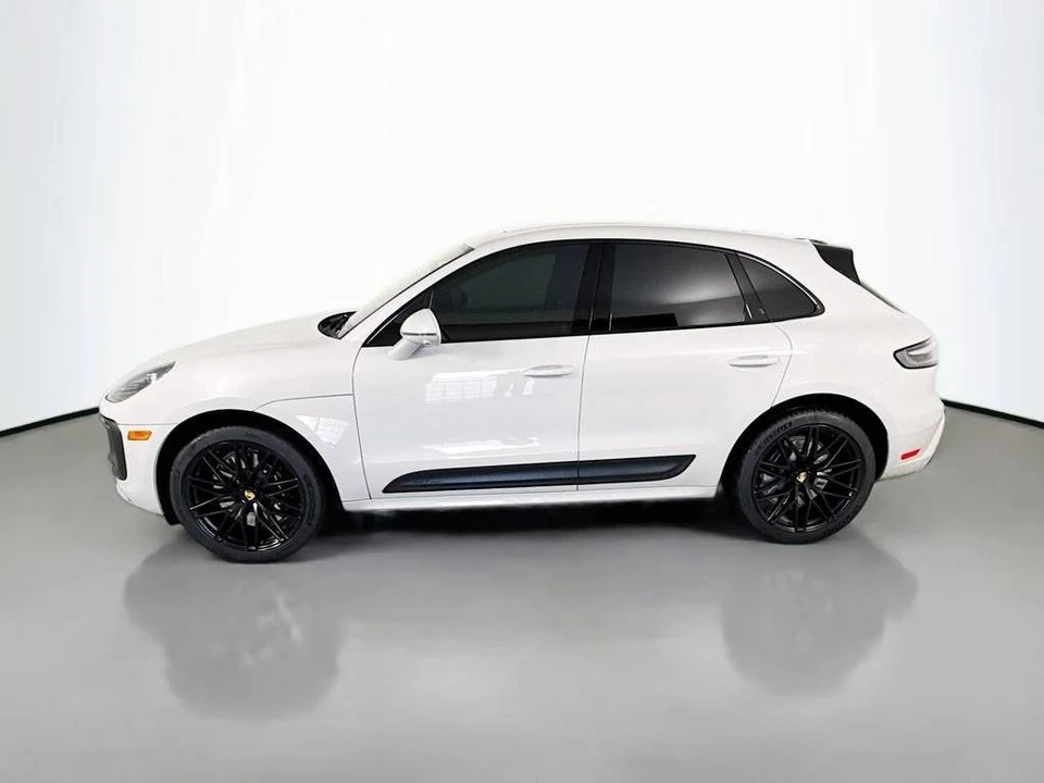 2023 Porsche Macan GTS - Image 2 of 5