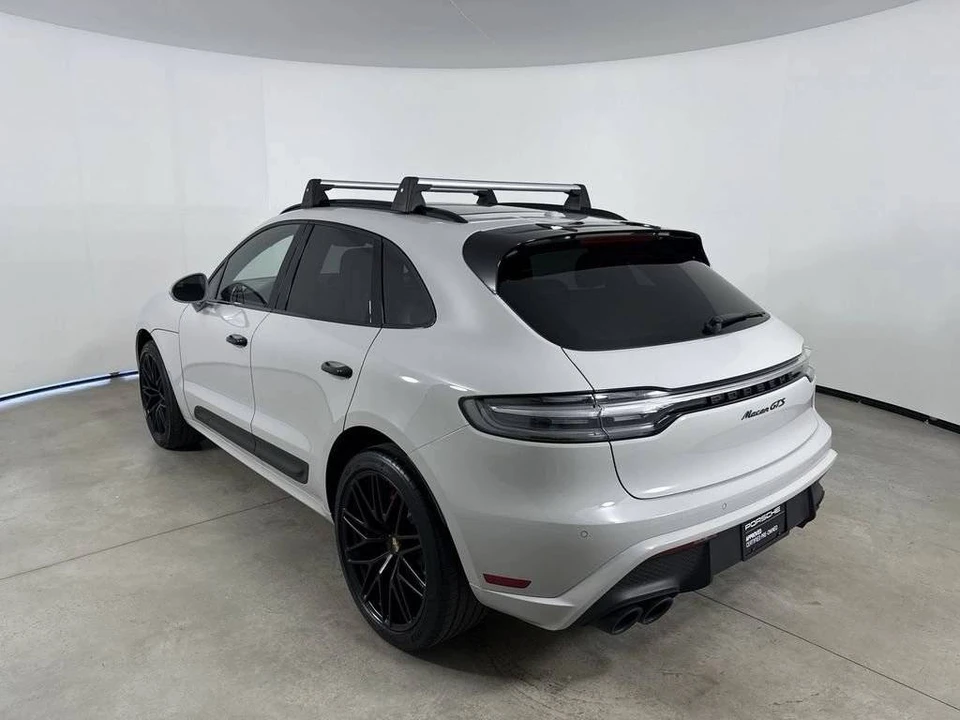 2023 Porsche Macan GTS - Image 3 of 5