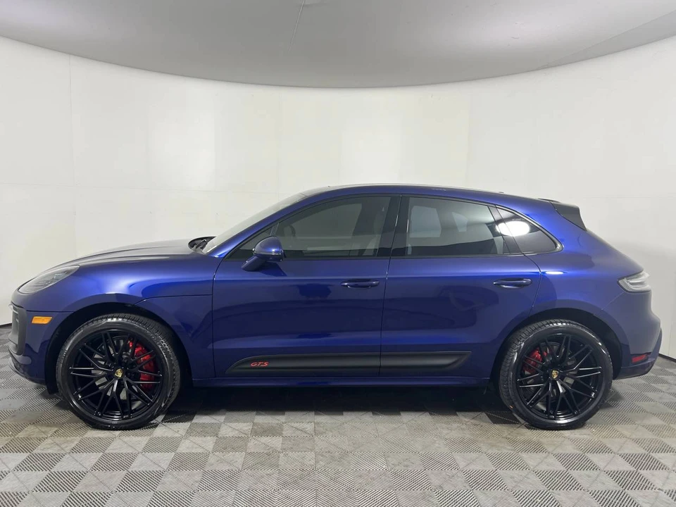 2023 Porsche Macan GTS - Image 2 of 5