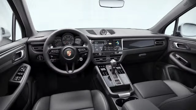 2023 Porsche Macan GTS - Image 27 of 31