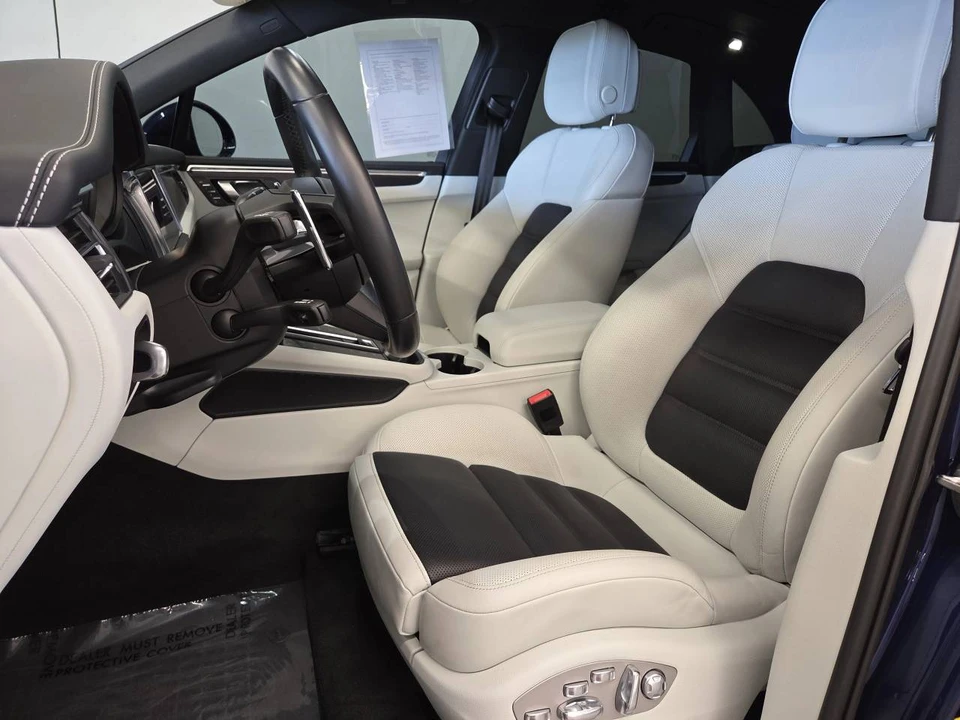2023 Porsche Macan GTS - Image 5 of 5