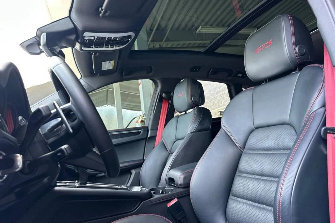 2023 Porsche Macan GTS - Image 5 of 5