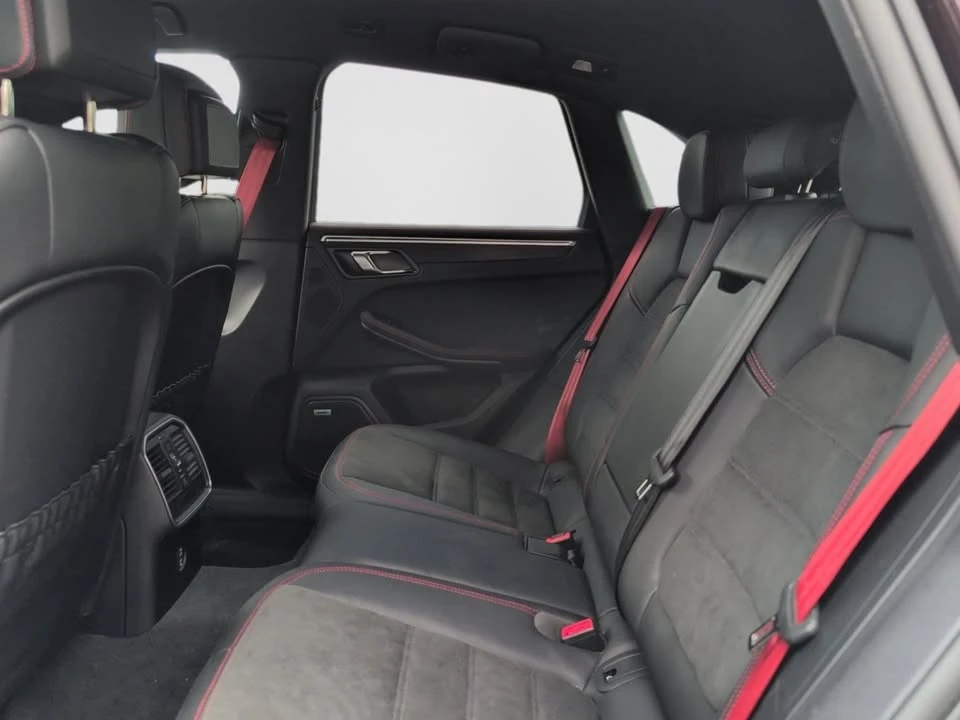 2023 Porsche Macan GTS - Image 19 of 20