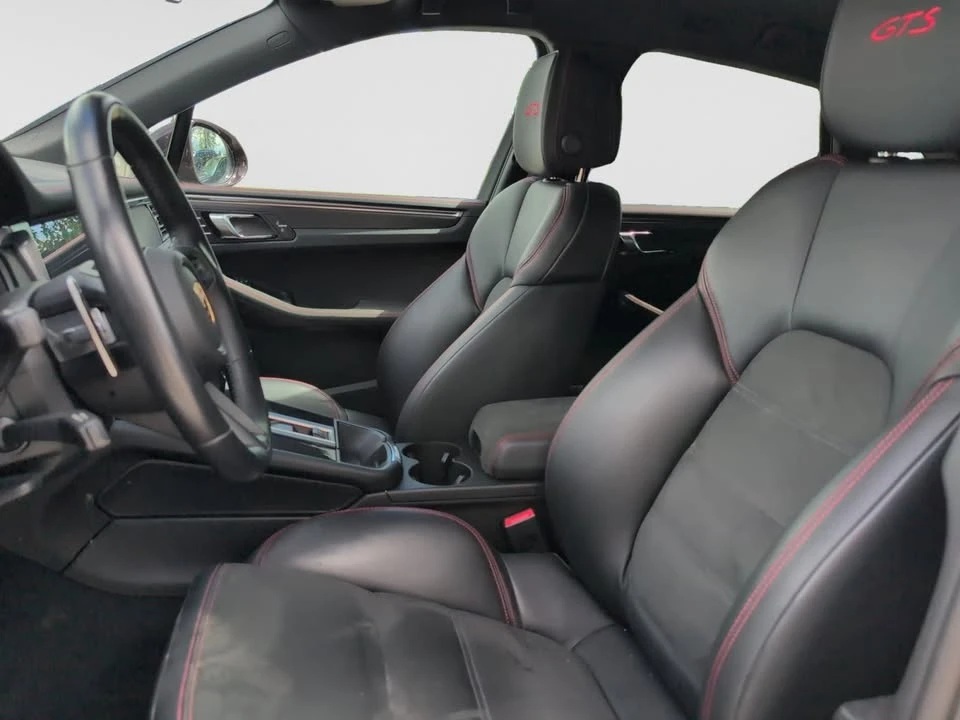 2023 Porsche Macan GTS - Image 10 of 20