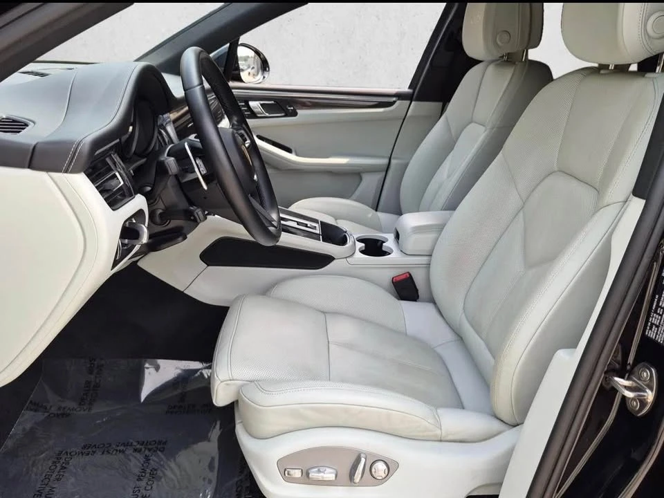 2023 Porsche Macan GTS - Image 16 of 18