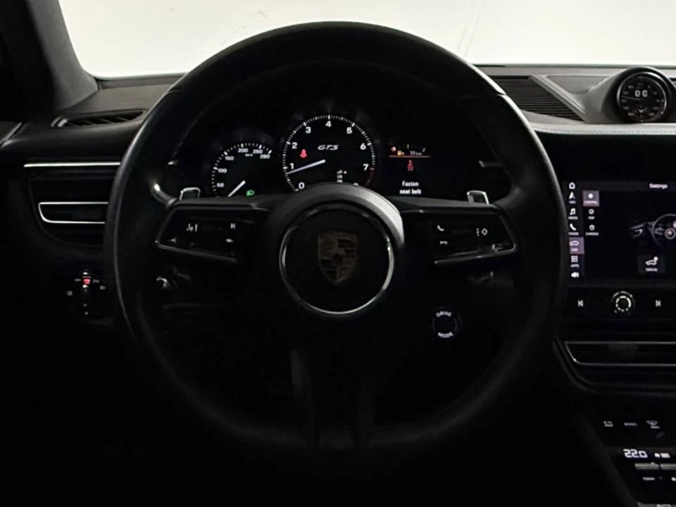 2023 Porsche Macan GTS - Image 17 of 20