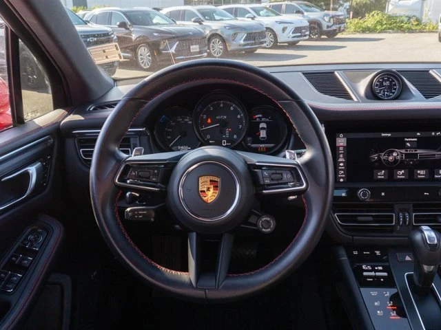2023 Porsche Macan GTS - Image 16 of 17