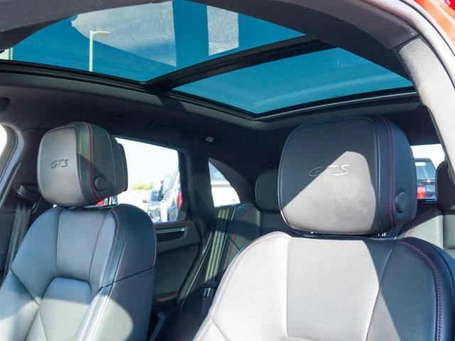 2023 Porsche Macan GTS - Image 14 of 17