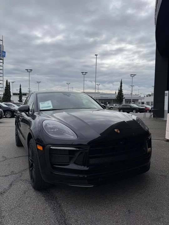 2023 Porsche Macan GTS - Image 2 of 13