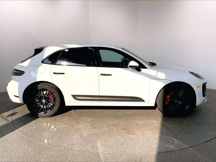 2023 Porsche Macan GTS - Image 4 of 20