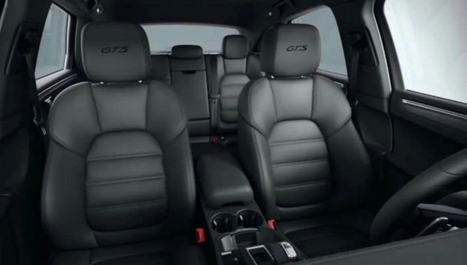 2023 Porsche Macan GTS - Image 5 of 6