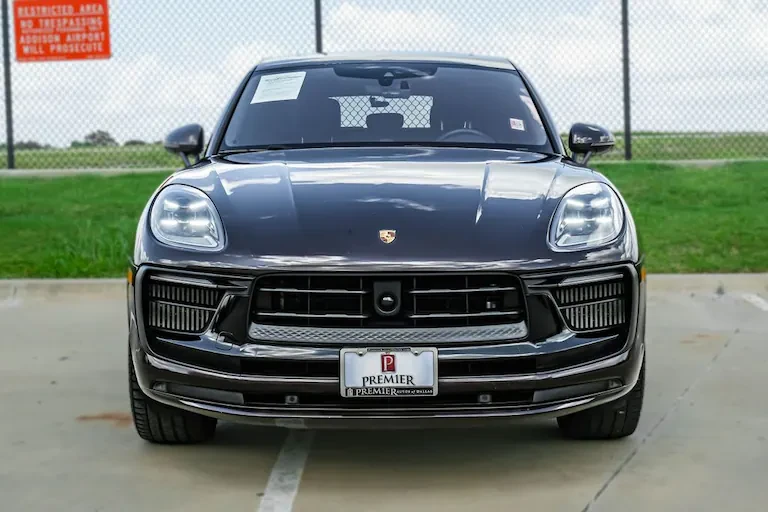 2023 Porsche Macan GTS - Image 2 of 18