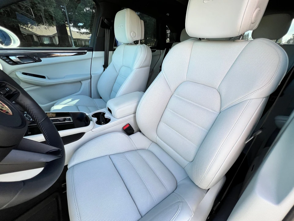 2023 Porsche Macan GTS - Image 5 of 16