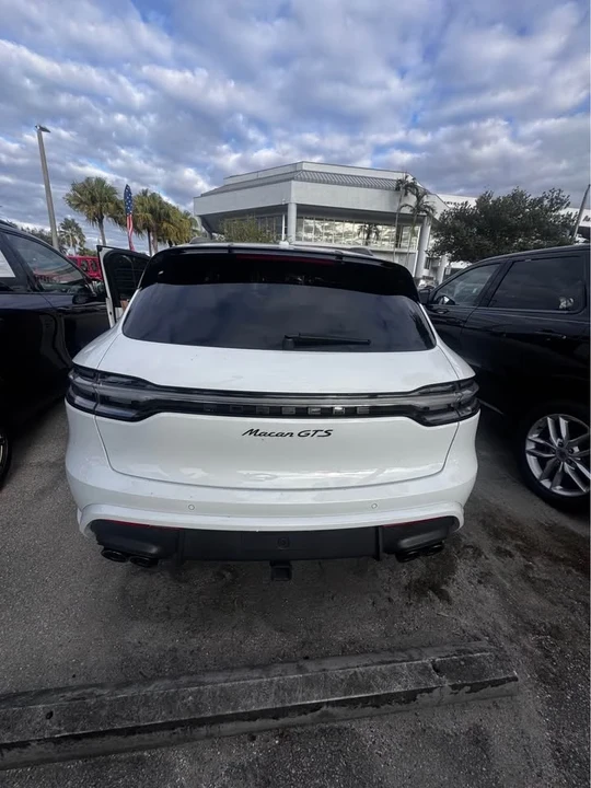 2023 Porsche Macan GTS - Image 9 of 9
