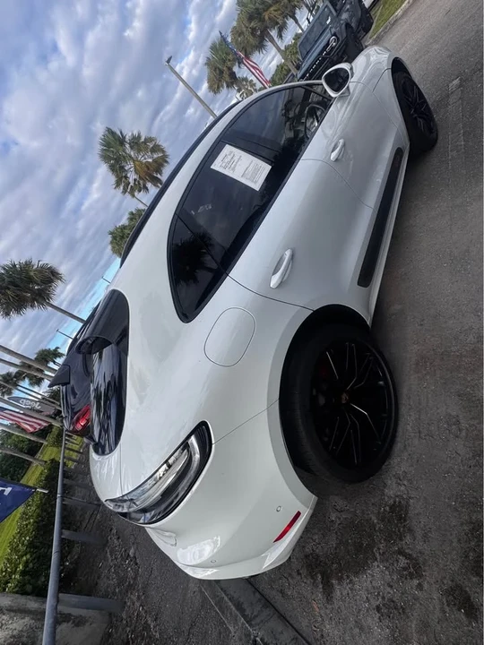 2023 Porsche Macan GTS - Image 3 of 9