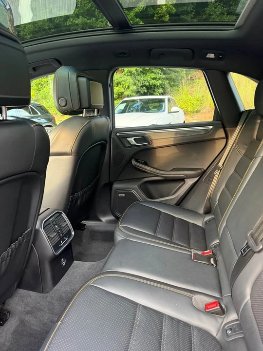 2023 Porsche Macan GTS - Image 7 of 7