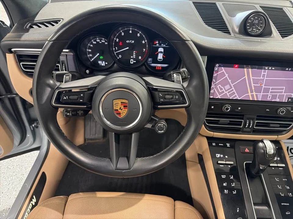 2023 Porsche Macan GTS - Image 11 of 19