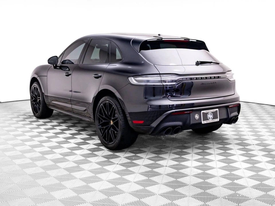 2023 Porsche Macan GTS - Image 3 of 5