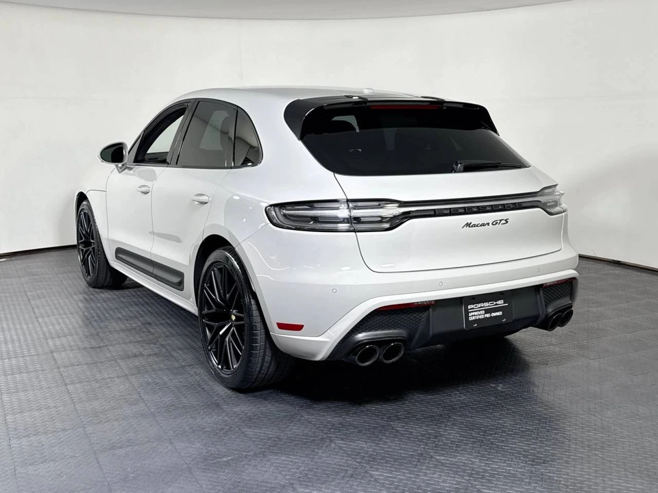 2023 Porsche Macan GTS - Image 3 of 5