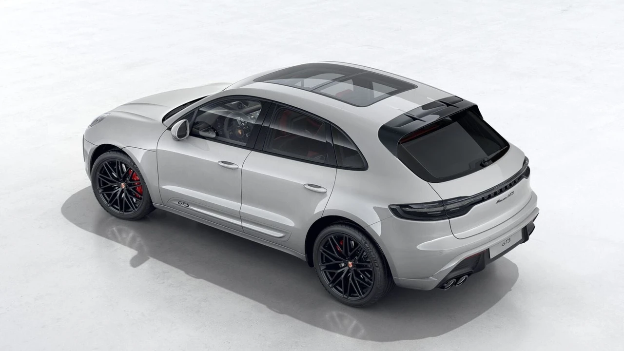 2023 Porsche Macan - Image 4 of 6