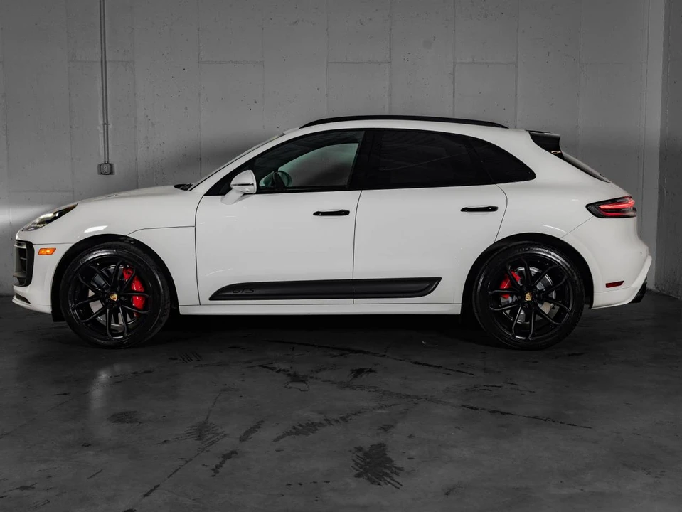 2023 Porsche Macan GTS - Image 2 of 5