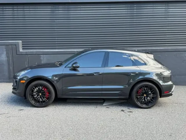 2023 Porsche Macan GTS - Image 14 of 31