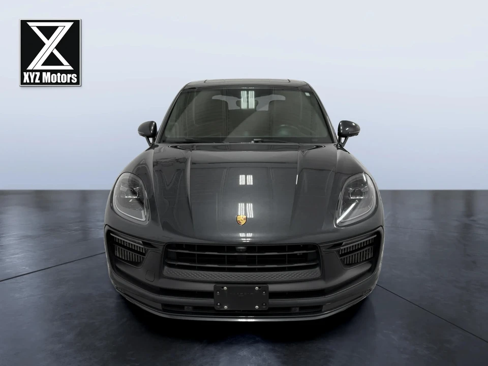 2023 Porsche Macan - Image 9 of 31