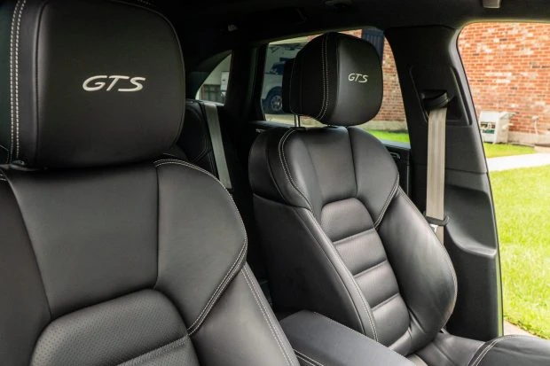 2023 Porsche Macan GTS - Image 4 of 8