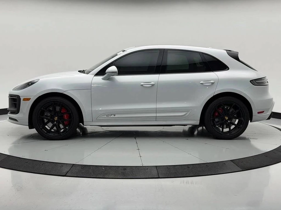 2023 Porsche Macan GTS - Image 3 of 5