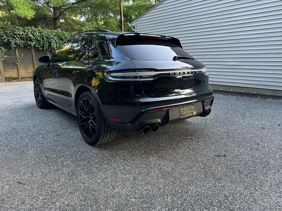 2023 Porsche Macan GTS - Image 13 of 31