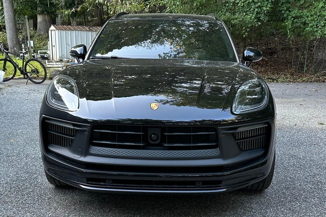 2023 Porsche Macan GTS - Image 2 of 31