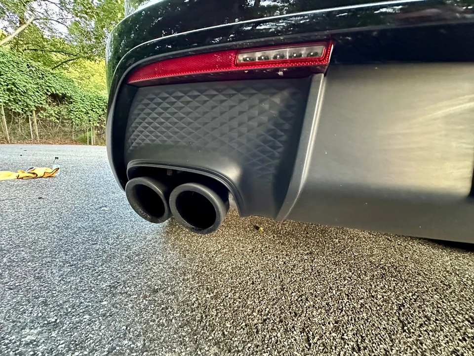 2023 Porsche Macan GTS - Image 25 of 31