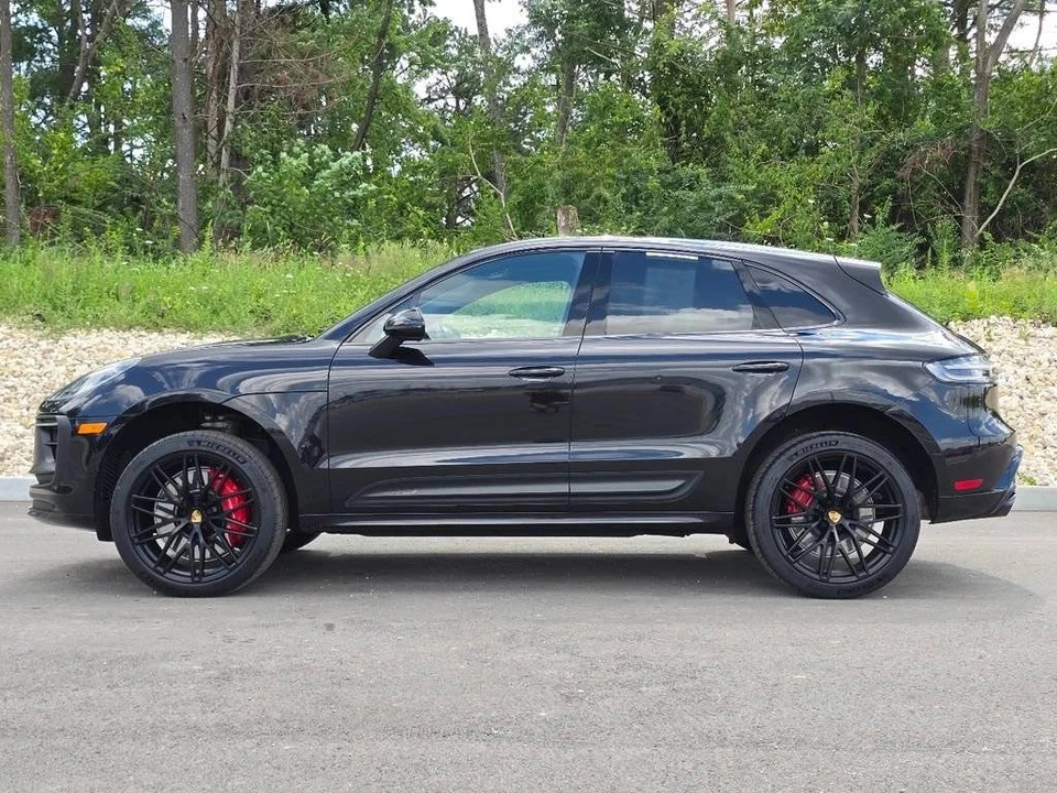 2023 Porsche Macan GTS - Image 2 of 5