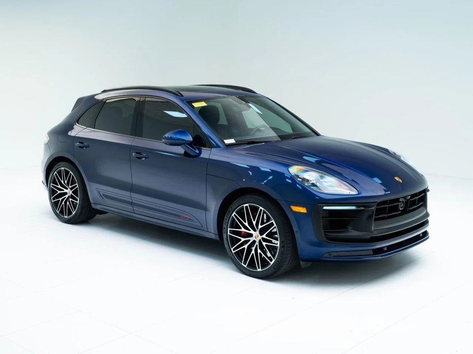 2023 Porsche Macan GTS - Image 8 of 31