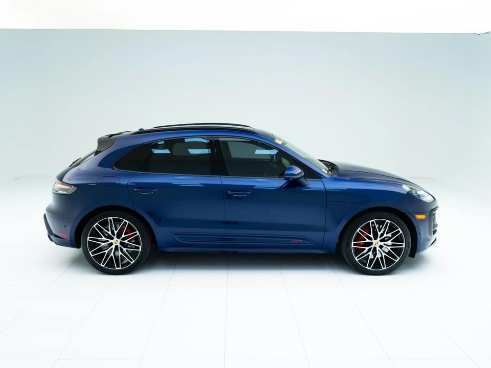 2023 Porsche Macan GTS - Image 9 of 31