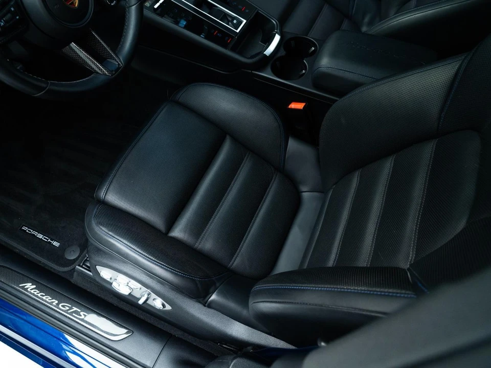 2023 Porsche Macan GTS - Image 18 of 31