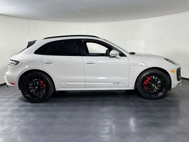 2023 Porsche Macan GTS - Image 8 of 20