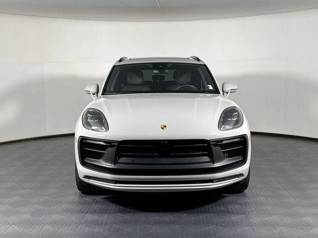 2023 Porsche Macan GTS - Image 10 of 20