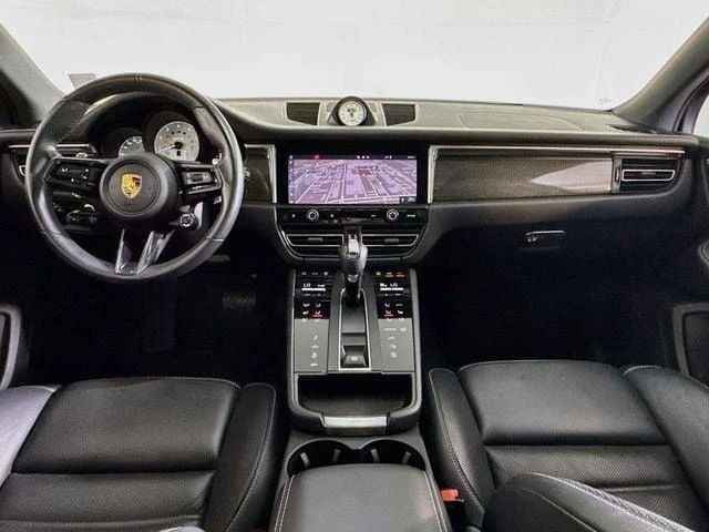 2023 Porsche Macan GTS - Image 11 of 20
