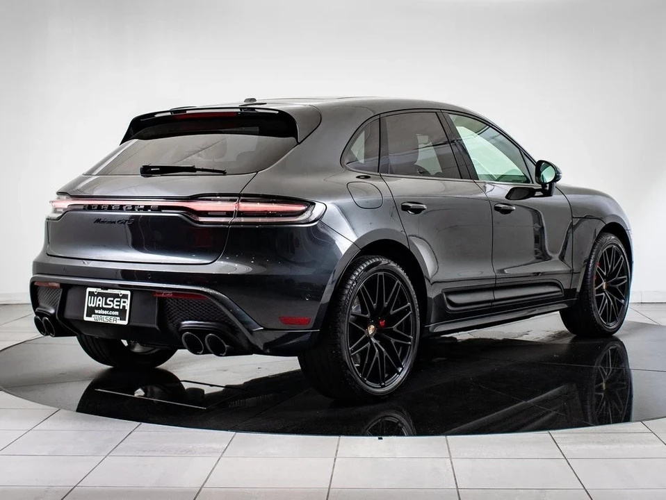 2023 Porsche Macan GTS - Image 8 of 21