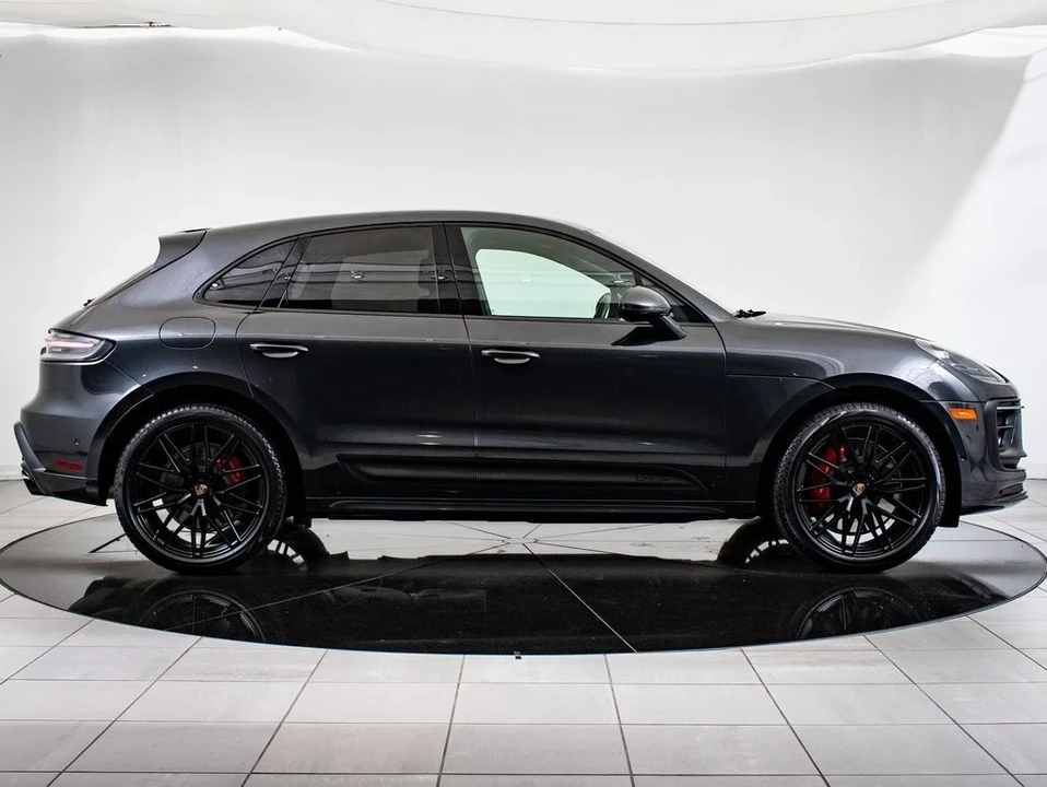 2023 Porsche Macan GTS - Image 9 of 21