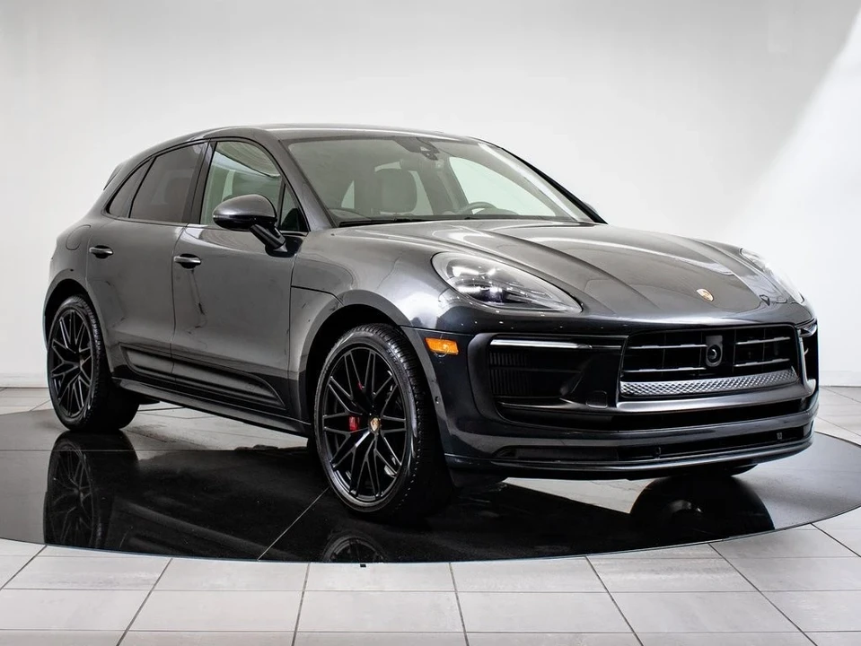 2023 Porsche Macan GTS - Image 10 of 21