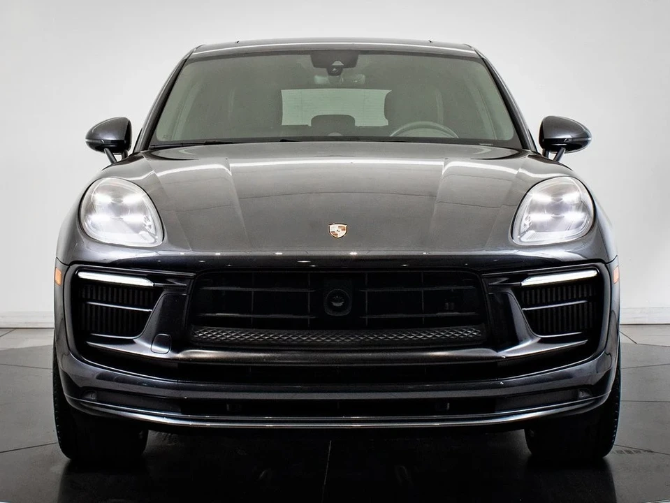 2023 Porsche Macan GTS - Image 11 of 21