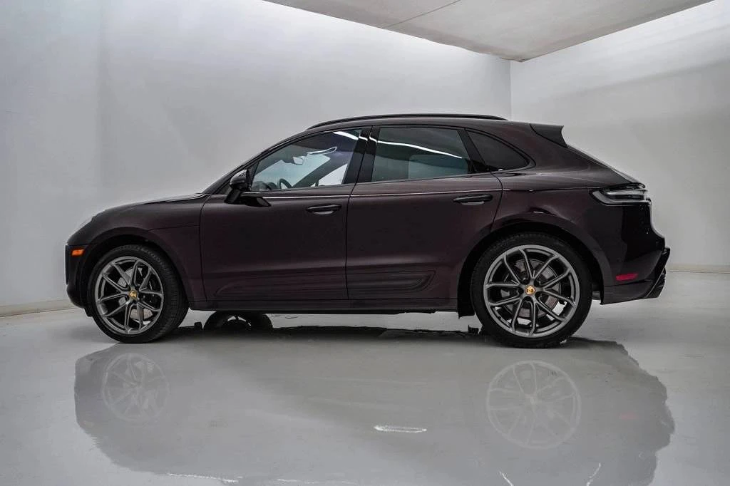 2023 Porsche Macan GTS - Image 2 of 5