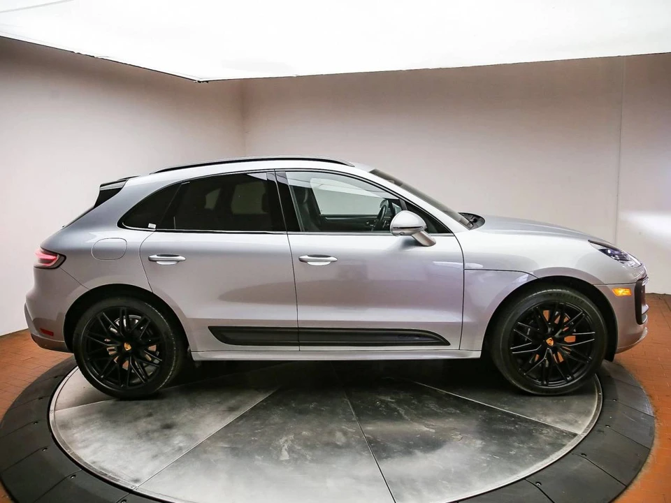 2023 Porsche Macan GTS - Image 5 of 5