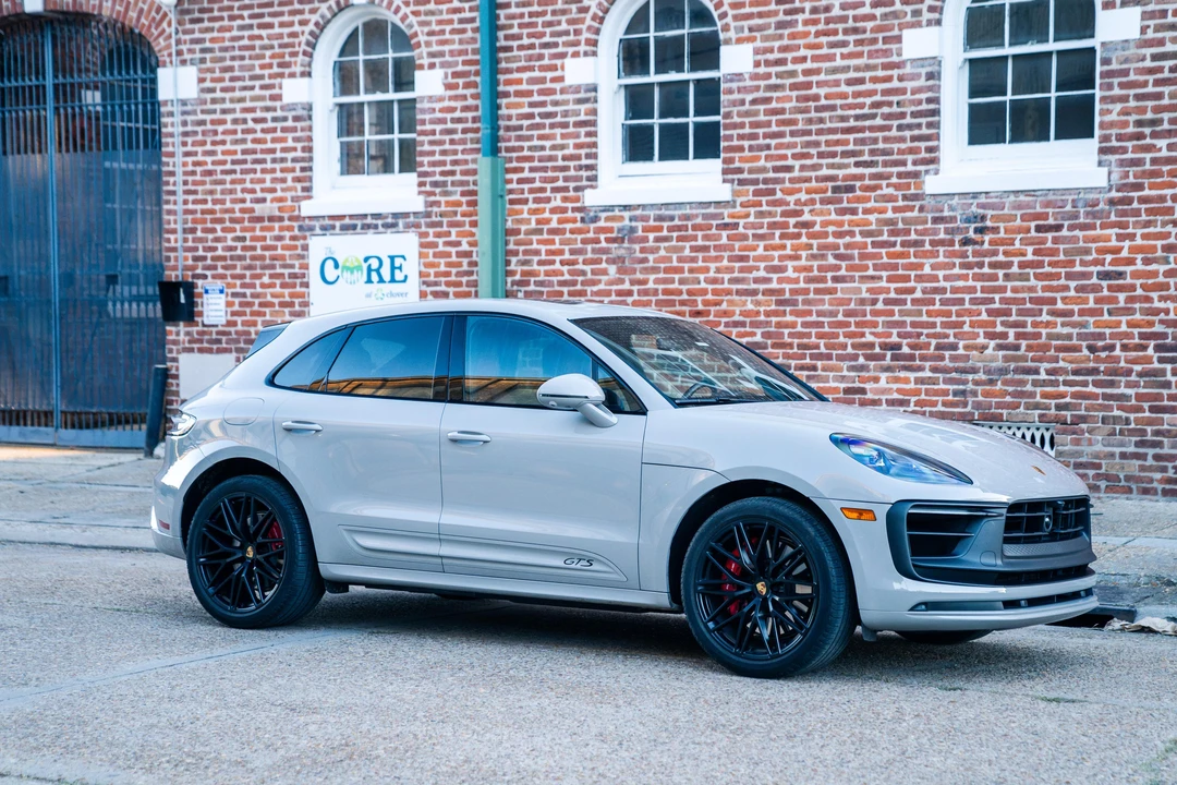 2023 Porsche Macan GTS - Image 13 of 31