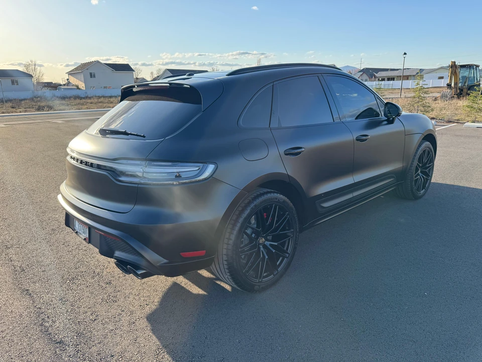 2023 Porsche Macan GTS - Image 11 of 31
